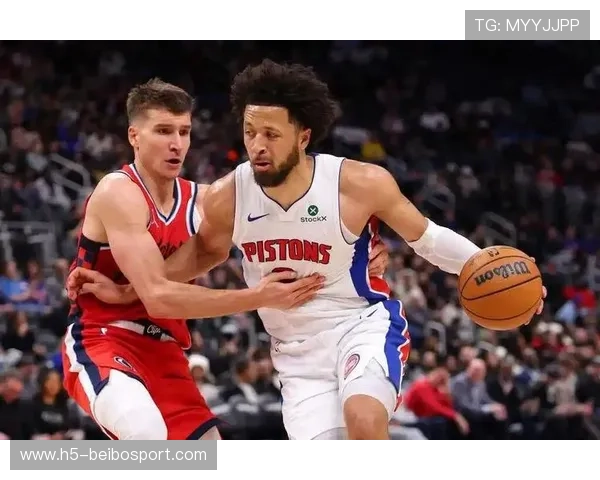 活塞重建新篇章 探索球队未来发展潜力与年轻球员崛起之路